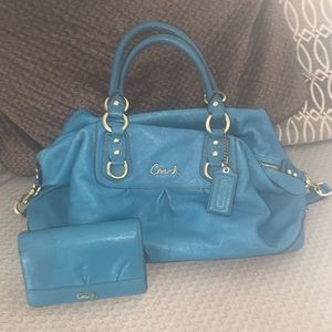 Coach Purse & Wallet
